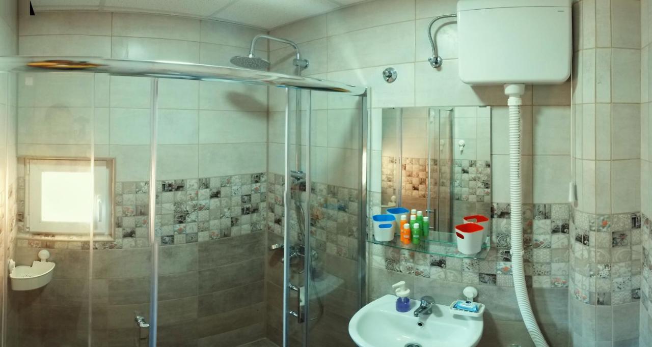 Apartman Terassa Donji Milanovac Luaran gambar