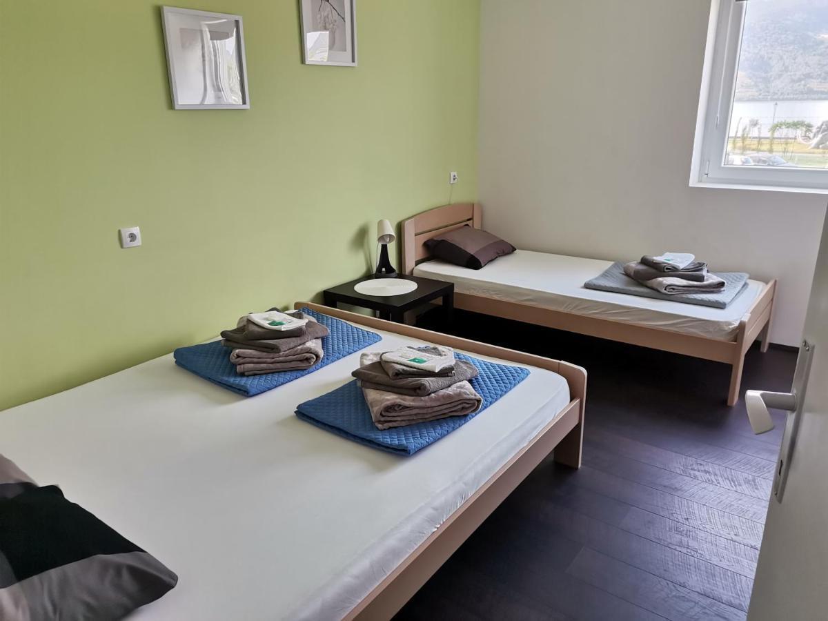 Apartman Terassa Donji Milanovac Luaran gambar