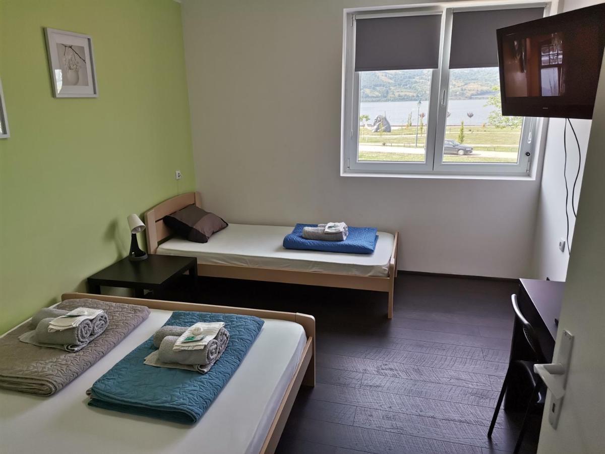 Apartman Terassa Donji Milanovac Luaran gambar