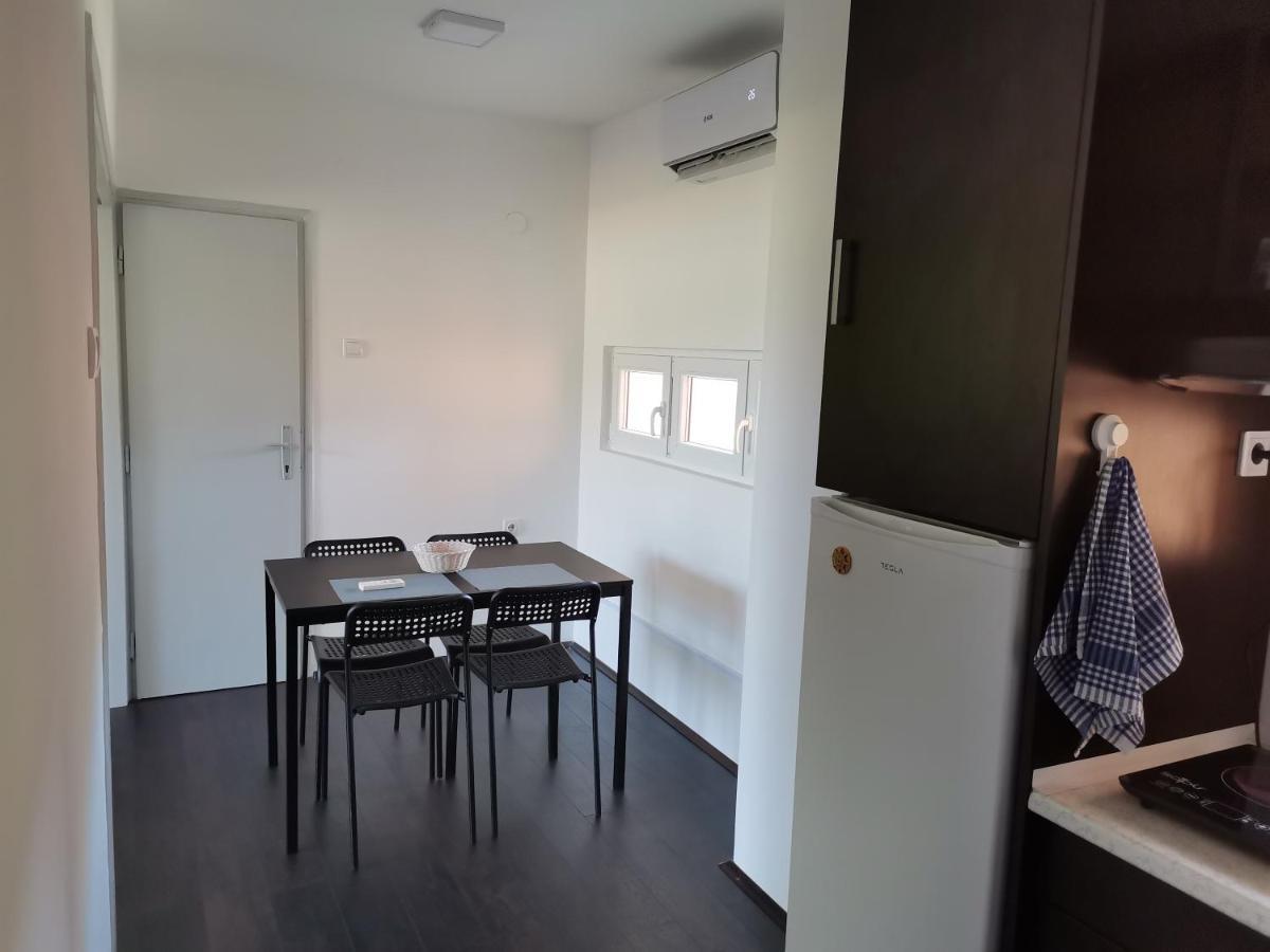 Apartman Terassa Donji Milanovac Luaran gambar
